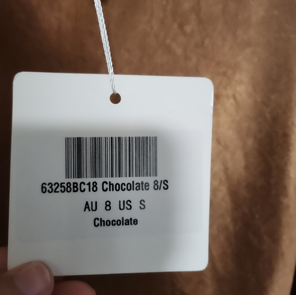 Selfie LeslieChamps Elysees Long Sleeve Open Back Mini Dress Chocolate Small - Picture 6 of 9